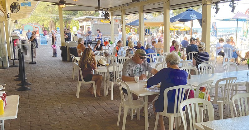 Outdoor Dining on Anna Maria Island